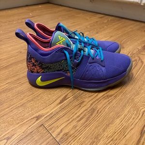 PG2 Mamba Mentality Sneakers